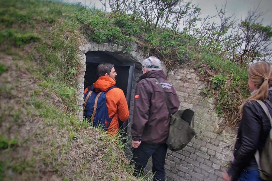 Bezoek aan de Vleermuisbunker in Wassenaar op zaterdag 12 juli